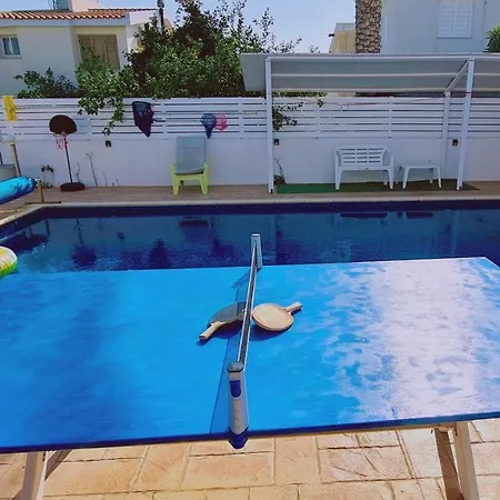 Maria Petounta * Larnaca