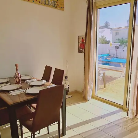 Villa Maria Petounta Larnaca